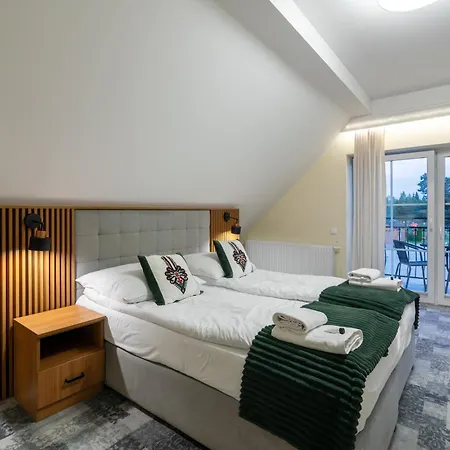 Perla Dunajca 3*